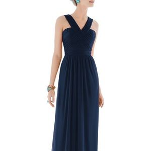 Alfred Sung Shirred V-Neck Gown, Size 16, Midnight